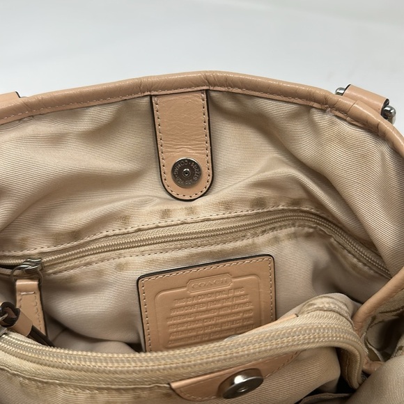 Coach, shoulder bag, and wristlet - Picture 9 of 11